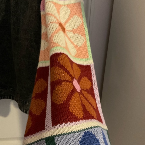 DAVI & DANI Black Denim Jacket with Colorful Sleeves - Picture 4 of 5